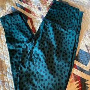 Arie leggings medium